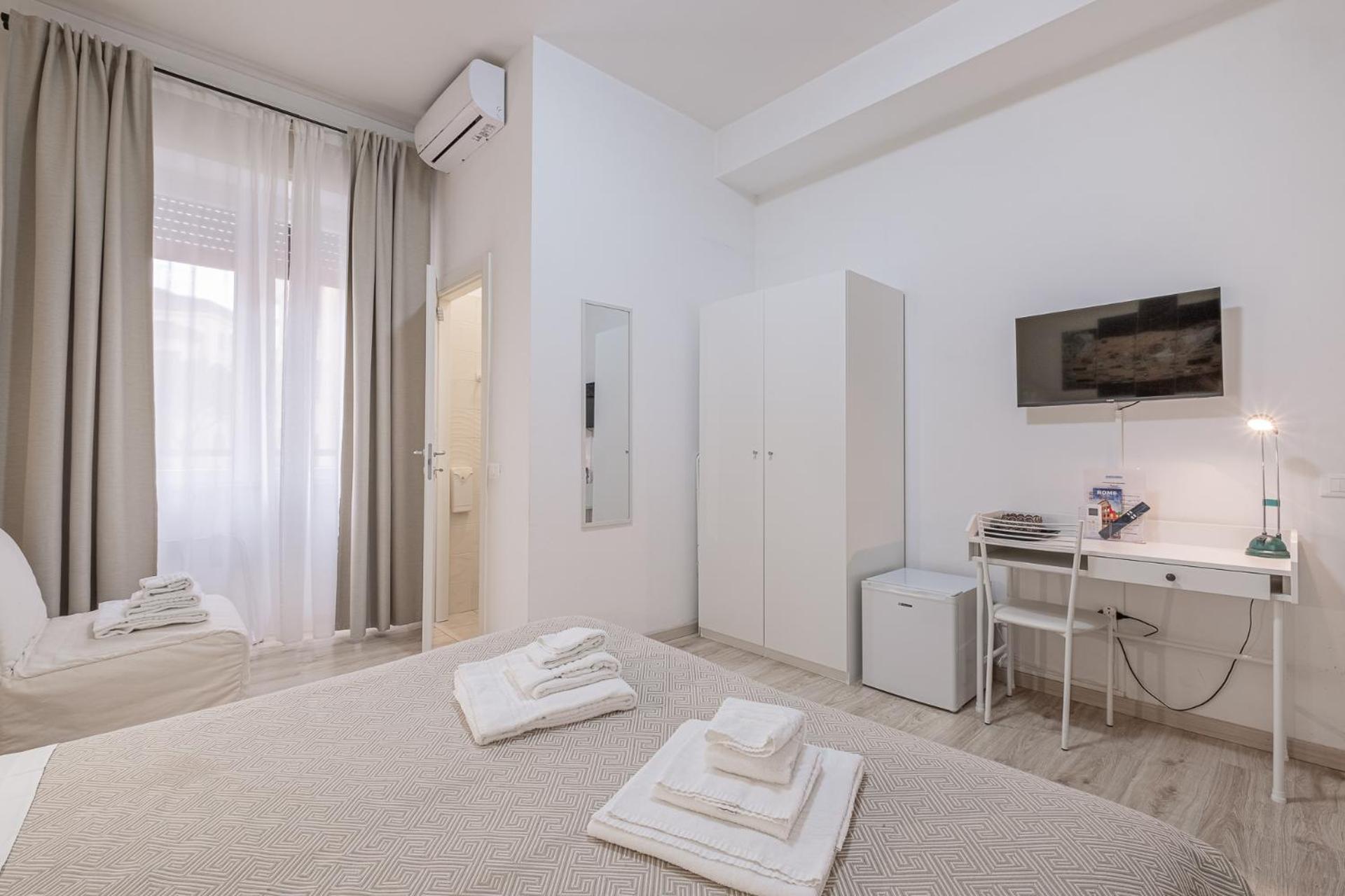 Damiani & Sister Guesthouse Rome Exterior photo